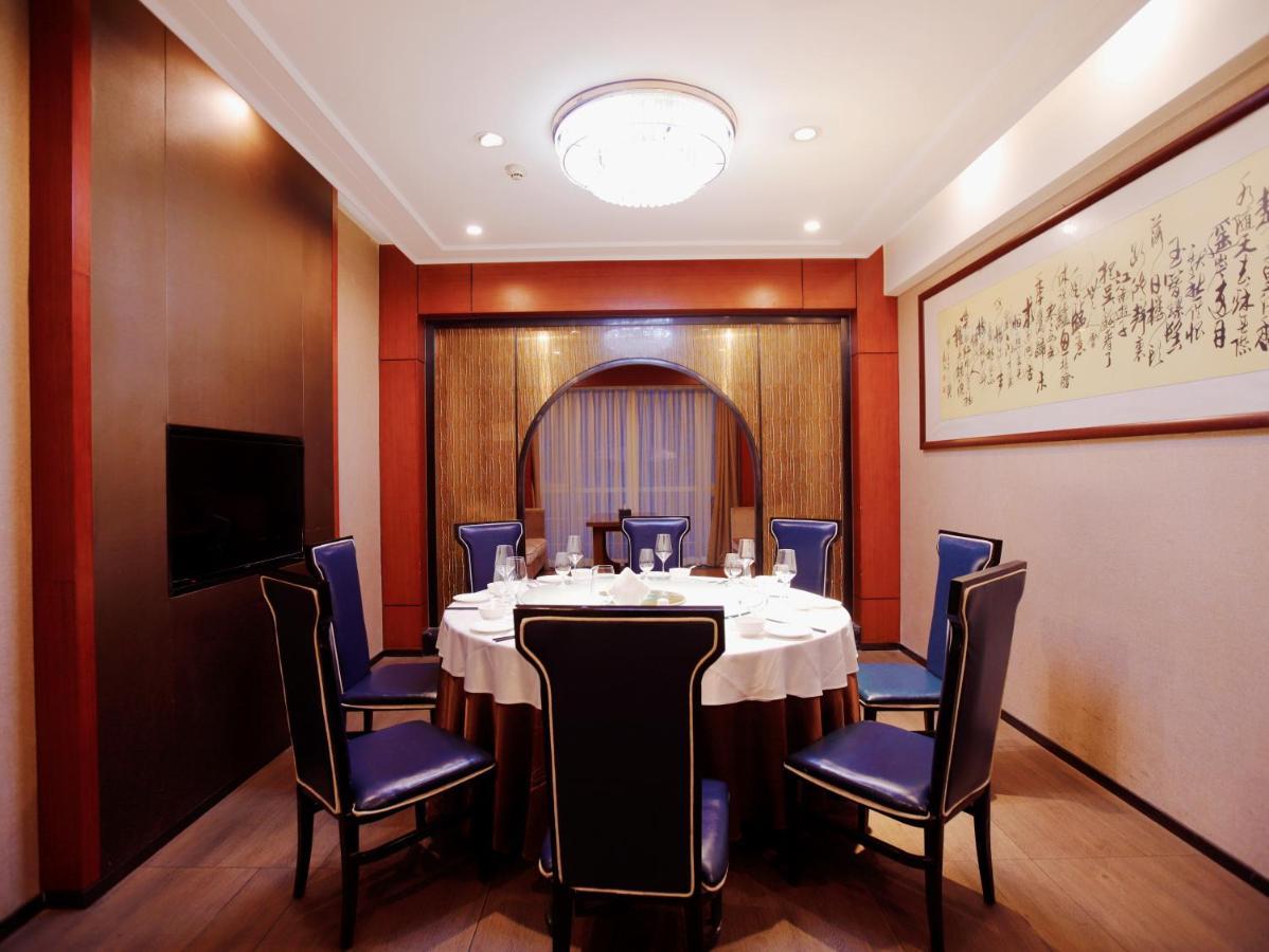 United Kingson Hotel 成都 エクステリア 写真
