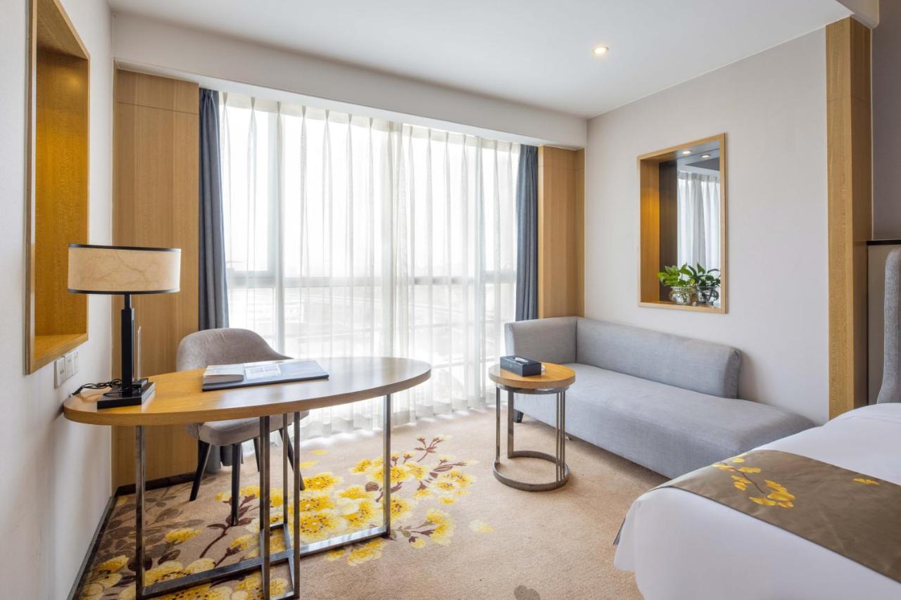 United Kingson Hotel 成都 エクステリア 写真