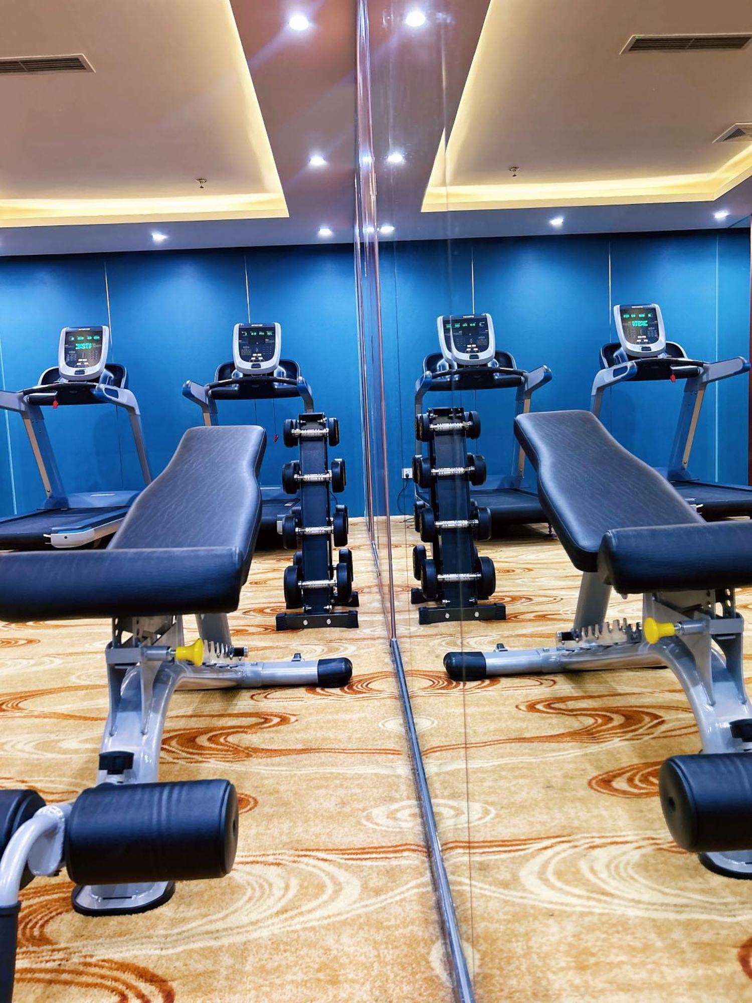 United Kingson Hotel 成都 エクステリア 写真